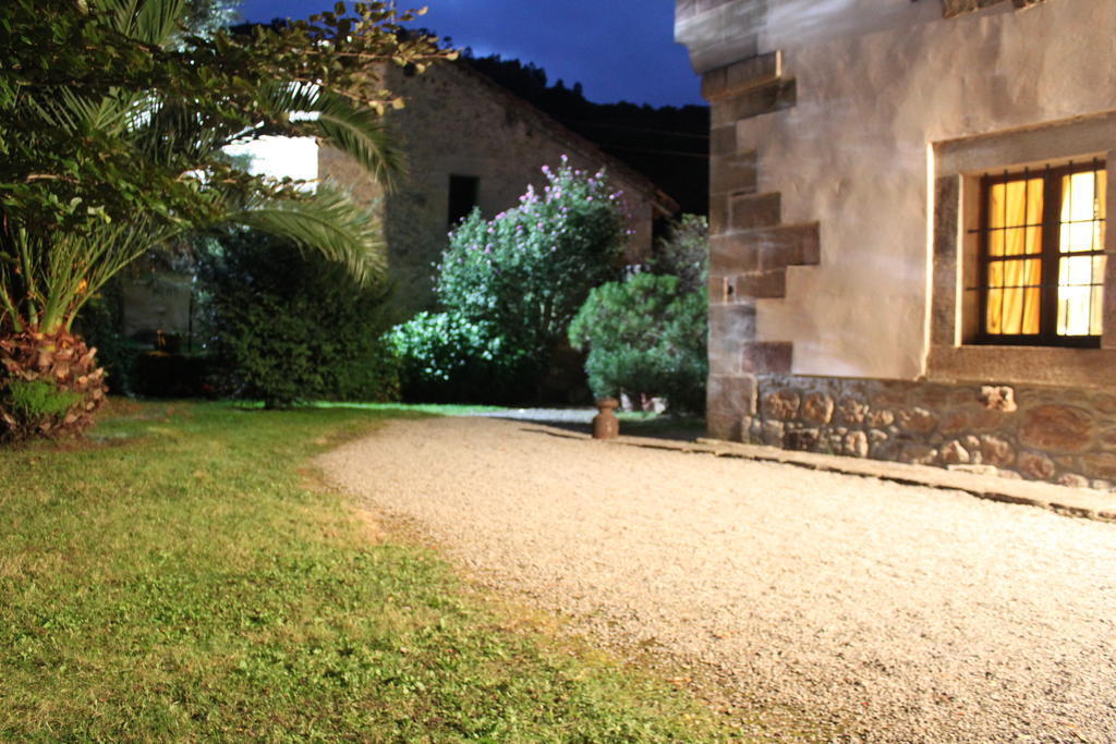 Casona De La Salceda Pensionat Treceño Exteriör bild