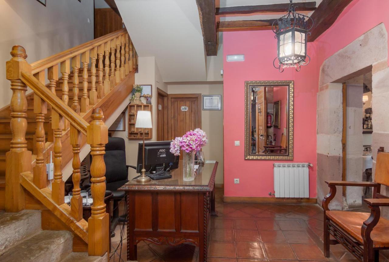 Casona De La Salceda Pensionat Treceño Exteriör bild