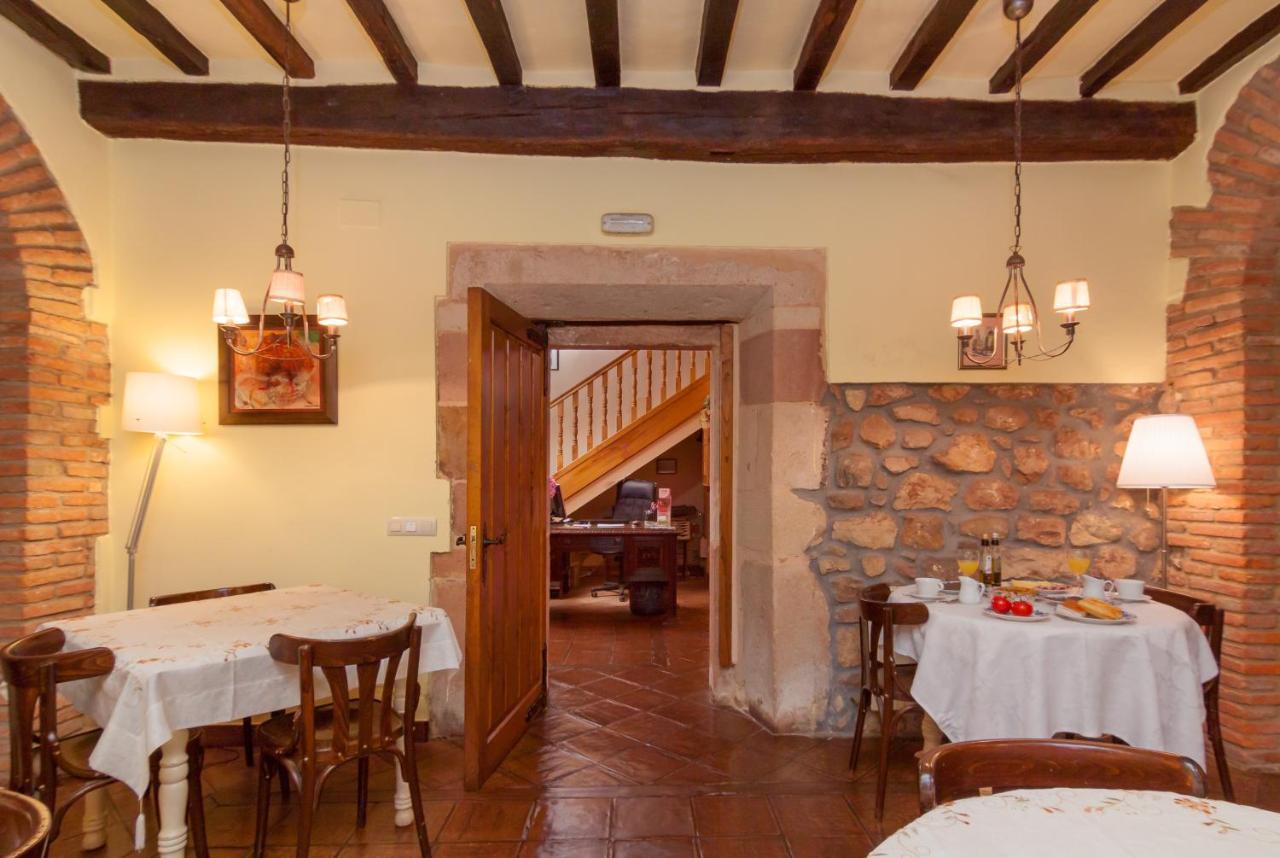 Casona De La Salceda Pensionat Treceño Exteriör bild