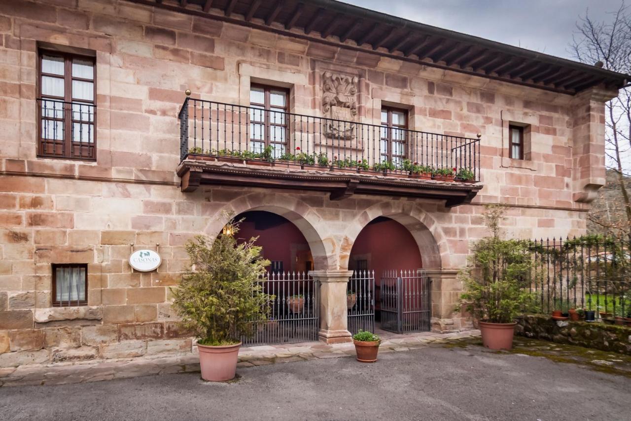 Casona De La Salceda Pensionat Treceño Exteriör bild