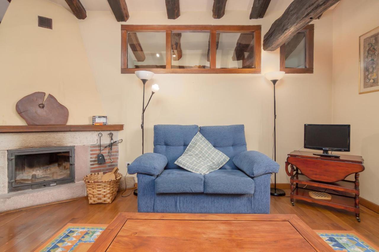 Casona De La Salceda Pensionat Treceño Exteriör bild