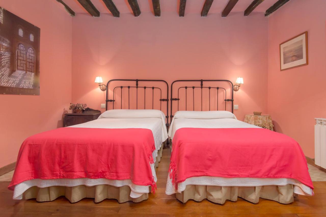 Casona De La Salceda Pensionat Treceño Exteriör bild