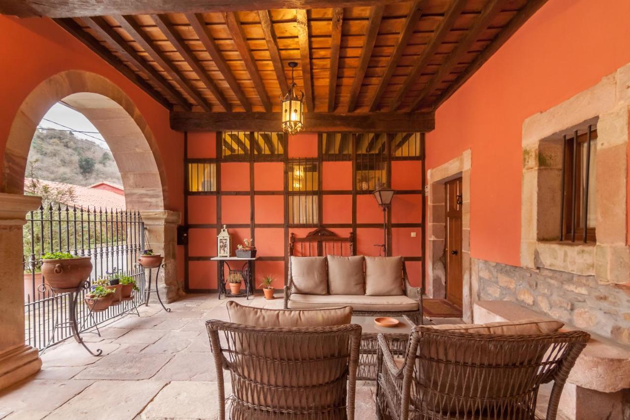 Casona De La Salceda Pensionat Treceño Exteriör bild