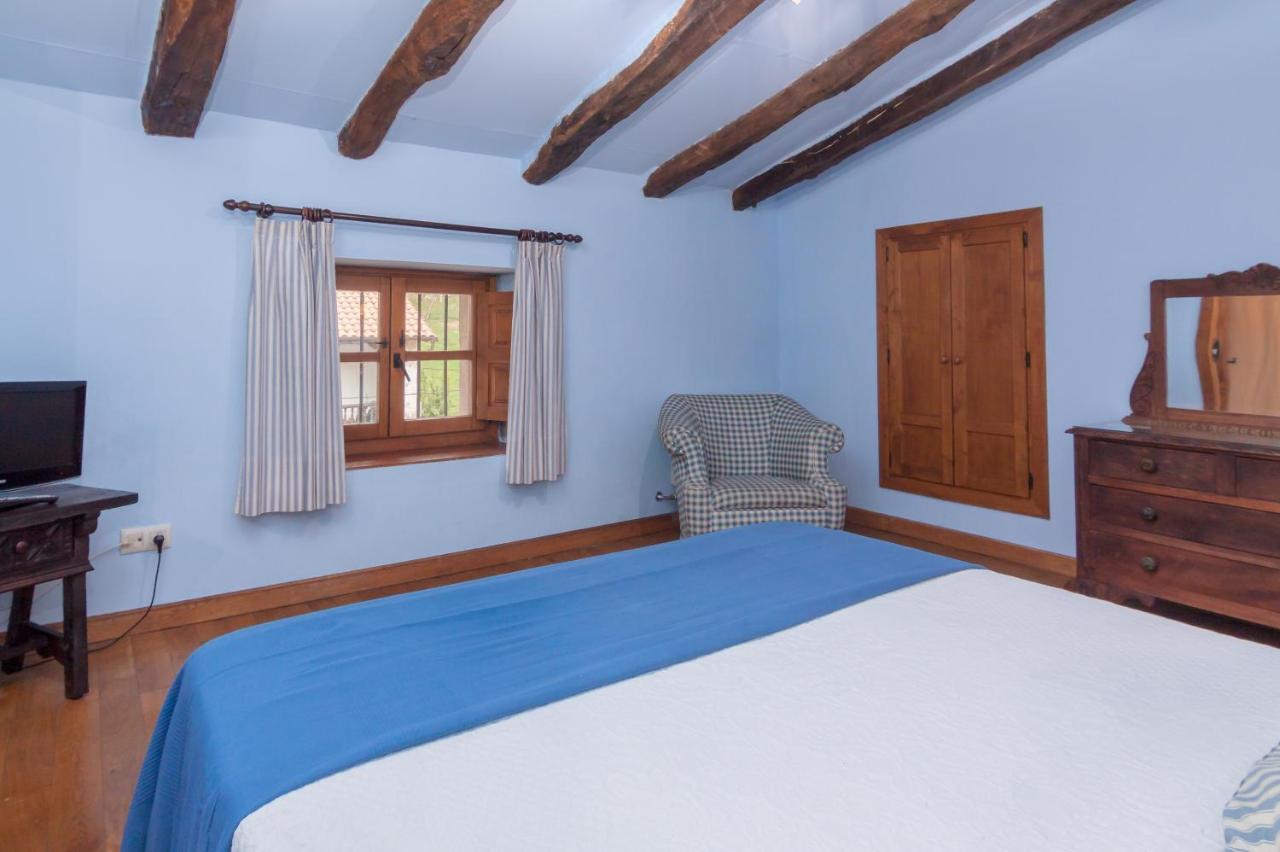 Casona De La Salceda Pensionat Treceño Exteriör bild
