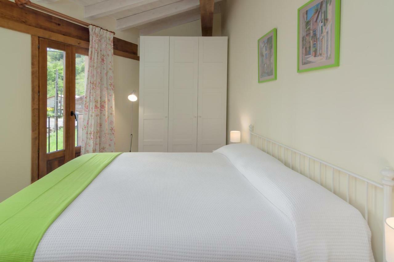 Casona De La Salceda Pensionat Treceño Exteriör bild